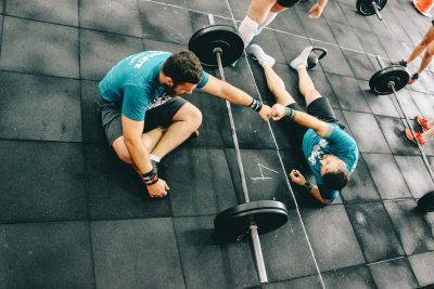 Waar moet ik op letten bij het kiezen van een personal trainer?